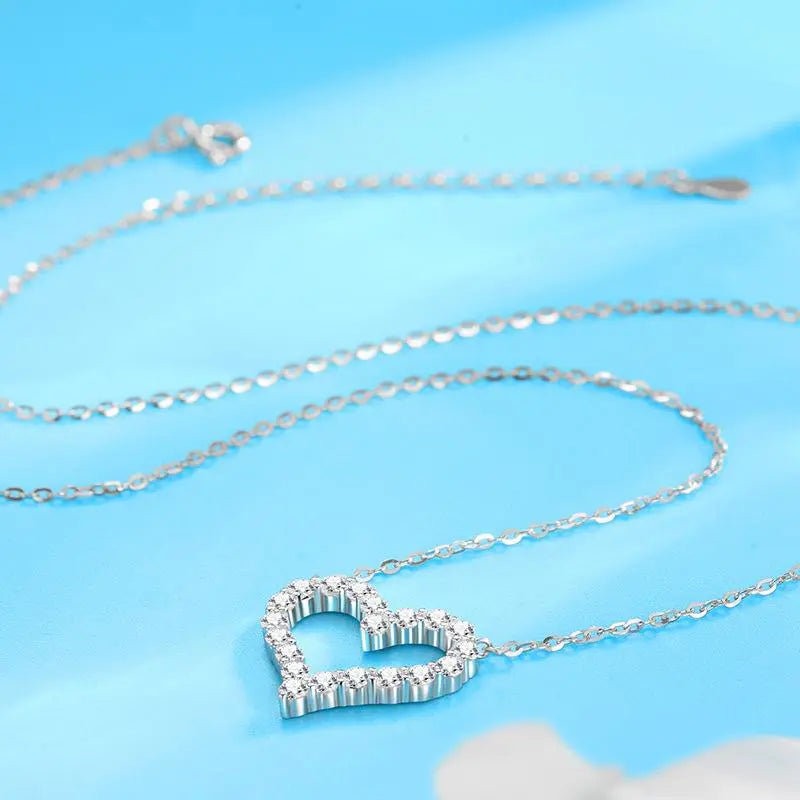 925 Sterling Silver Heart-Shaped Cubic Zirconia Pendant Necklace