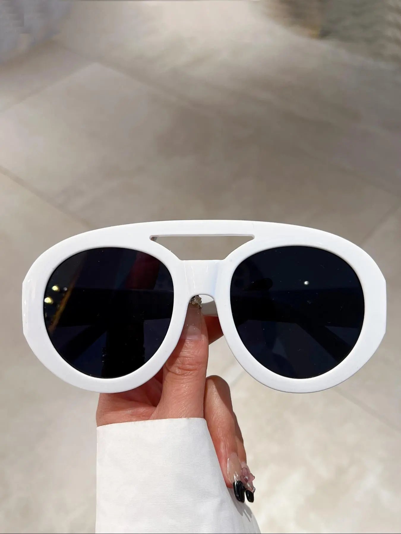 Large Frame Double Bridge Round Glasses
