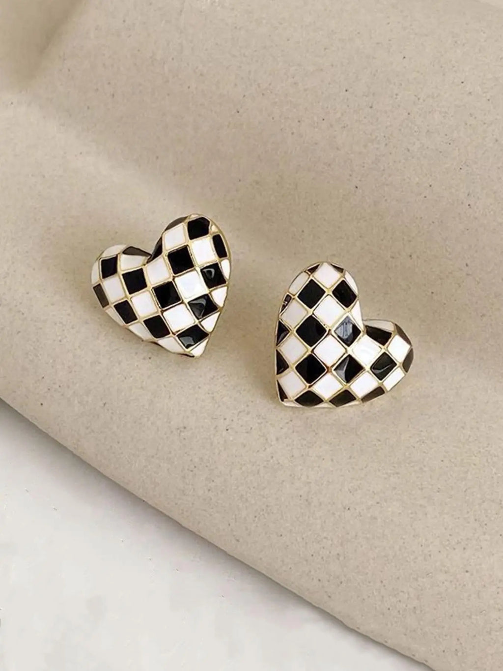 Checkerboard Heart-Shaped Enamel Stud Earrings