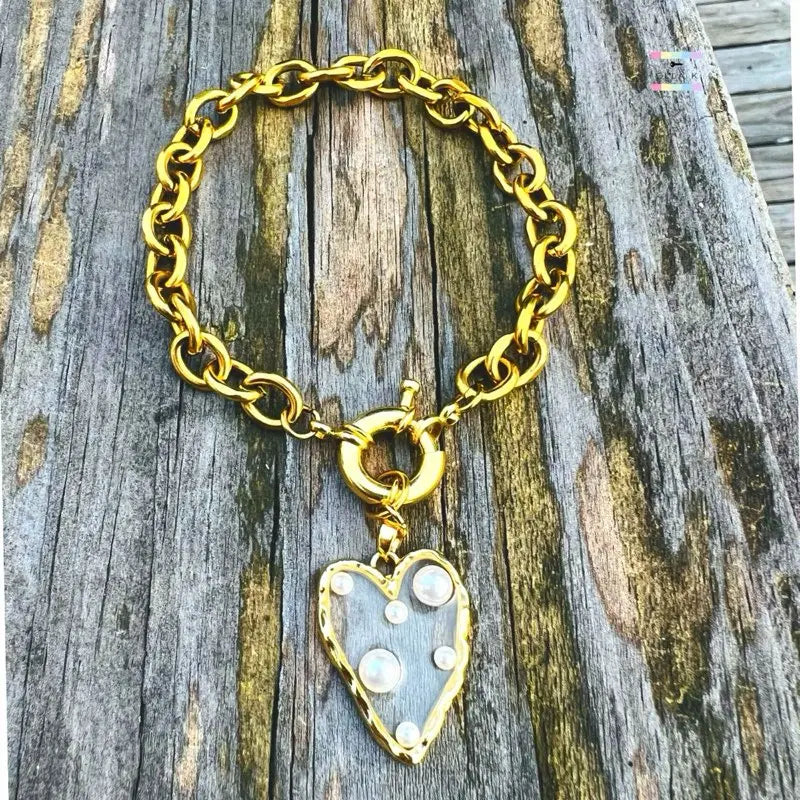 Faux Pearl Heart Charm Gold Chunky Bracelet