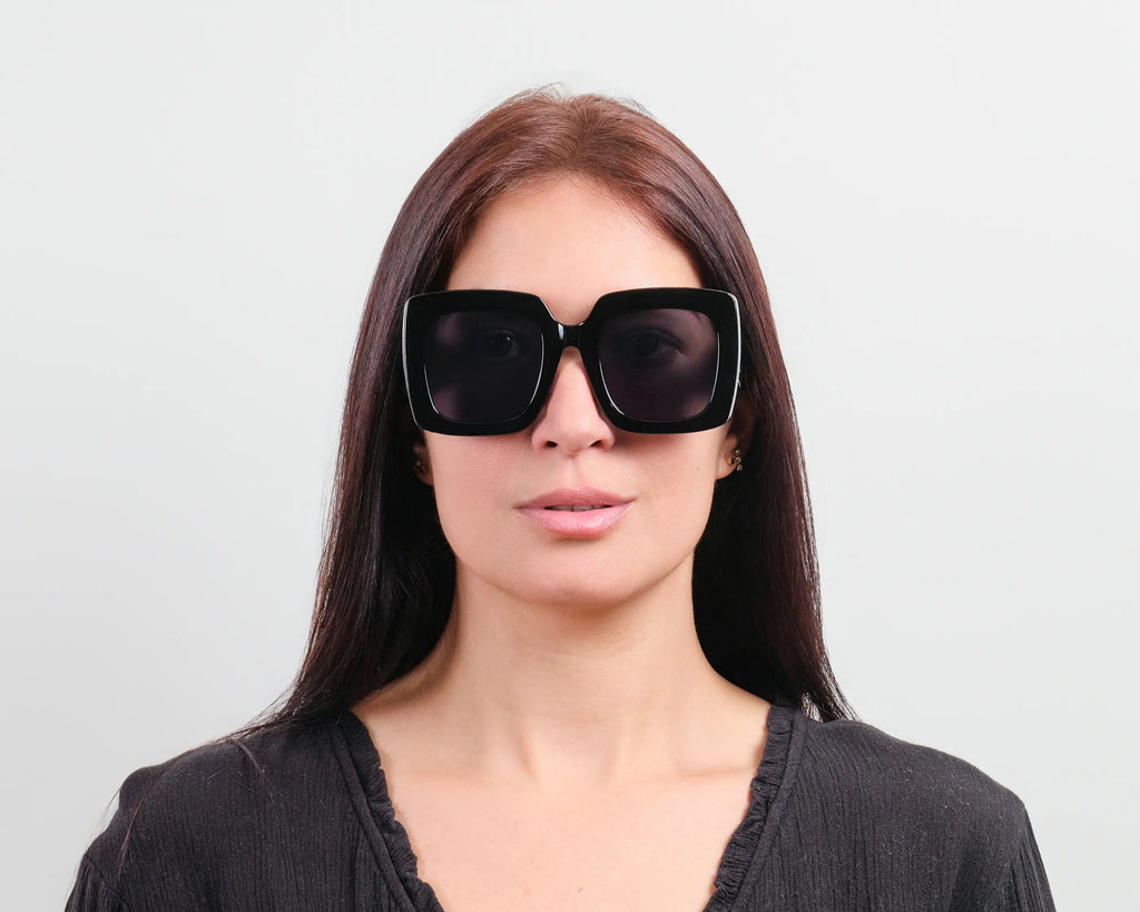 Simplistic Elegance Square Wide Frame Sunglasses
