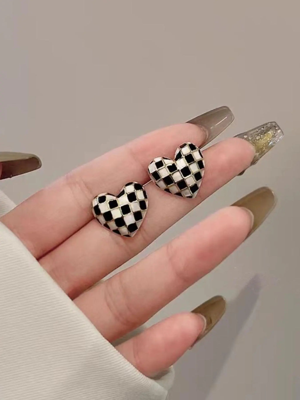 Checkerboard Heart-Shaped Enamel Stud Earrings