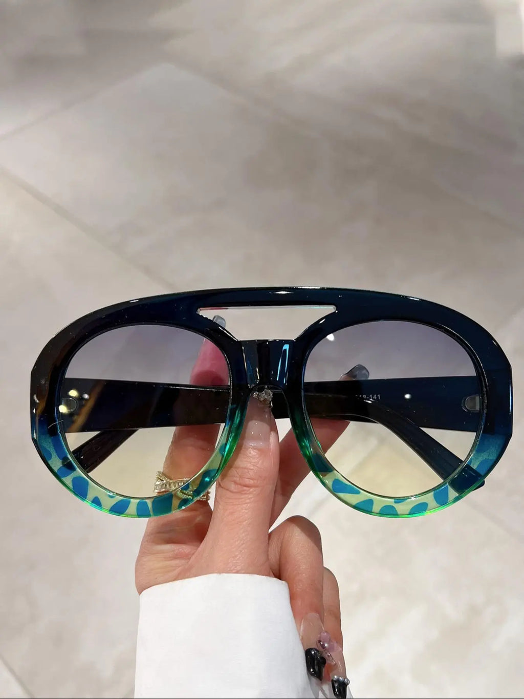 Large Frame Double Bridge Round Glasses