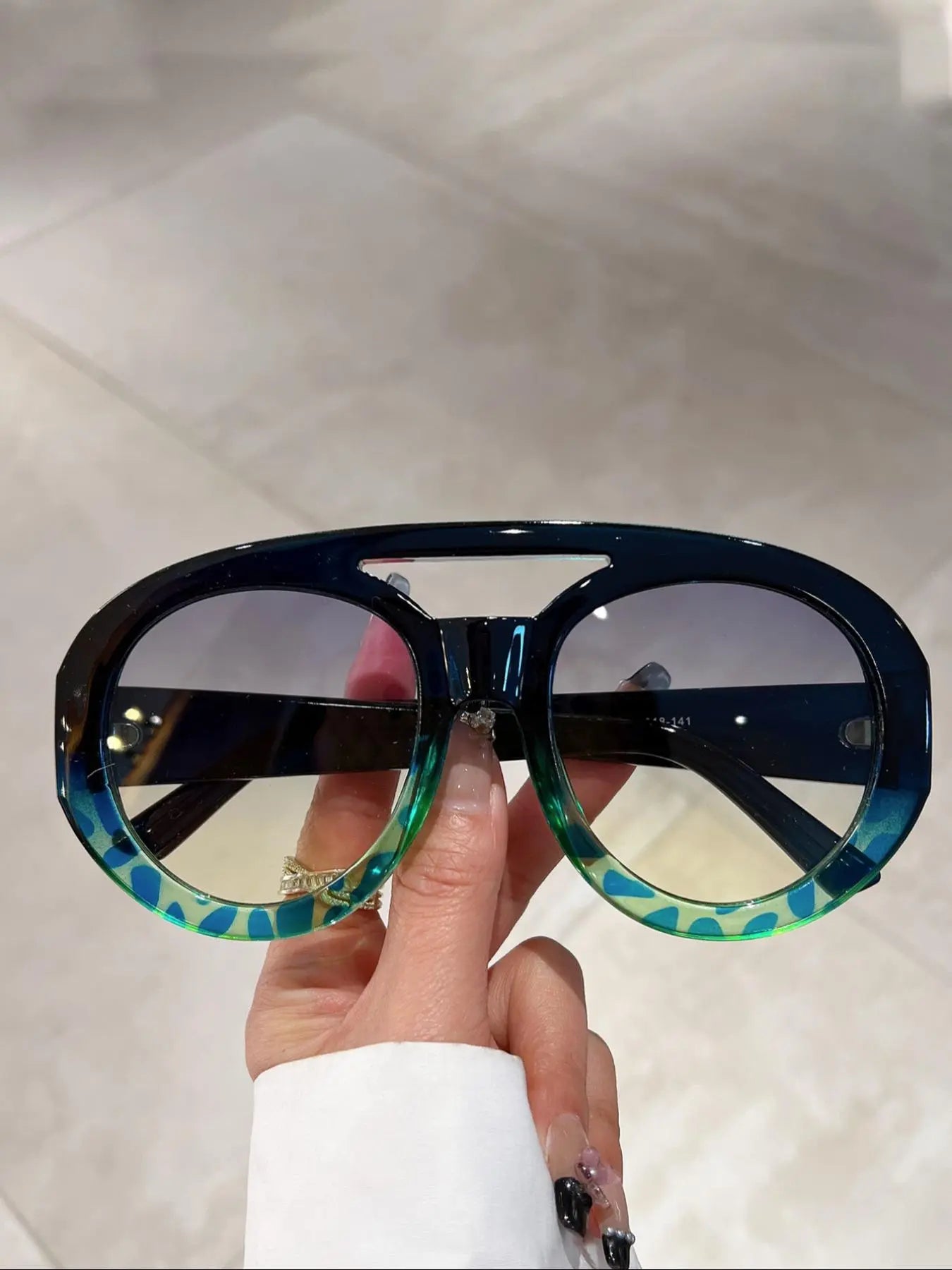 Large Frame Double Bridge Round Glasses