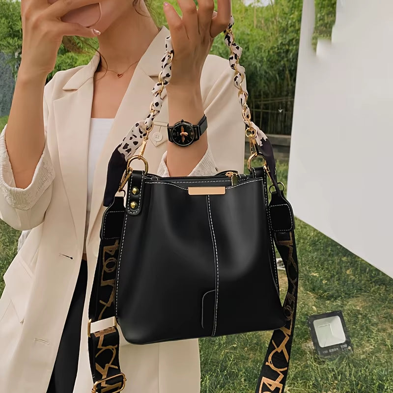 Ribbon Chain Bucket Bag
