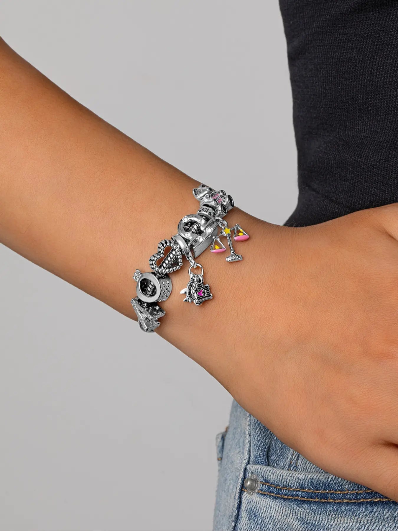 Sophisticated Bear Zodiac Pendant Necklace and Bracelet Set