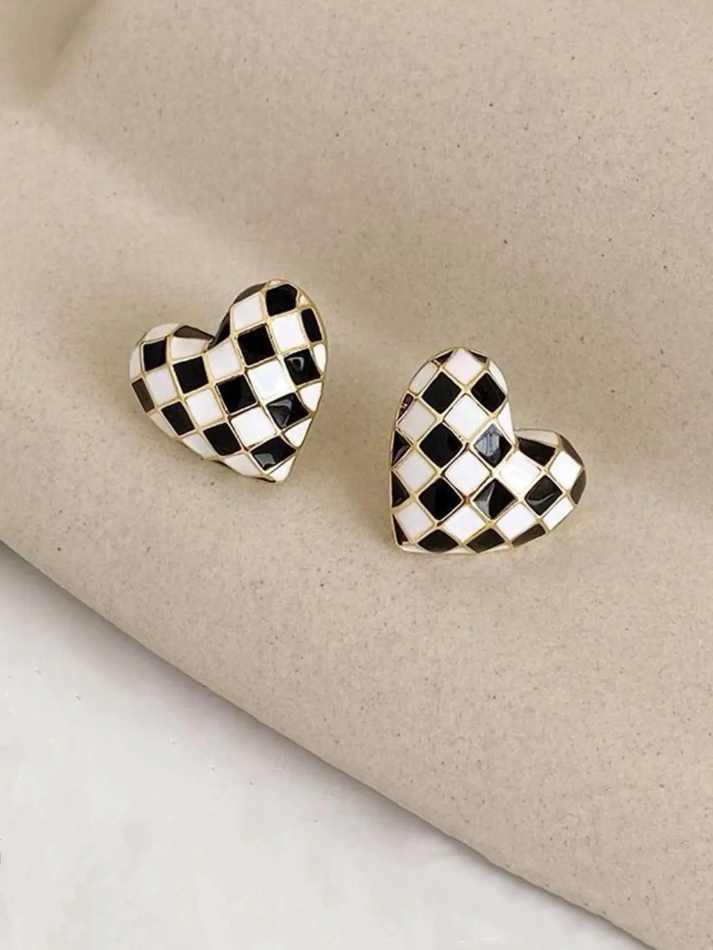 Checkerboard Heart-Shaped Enamel Stud Earrings
