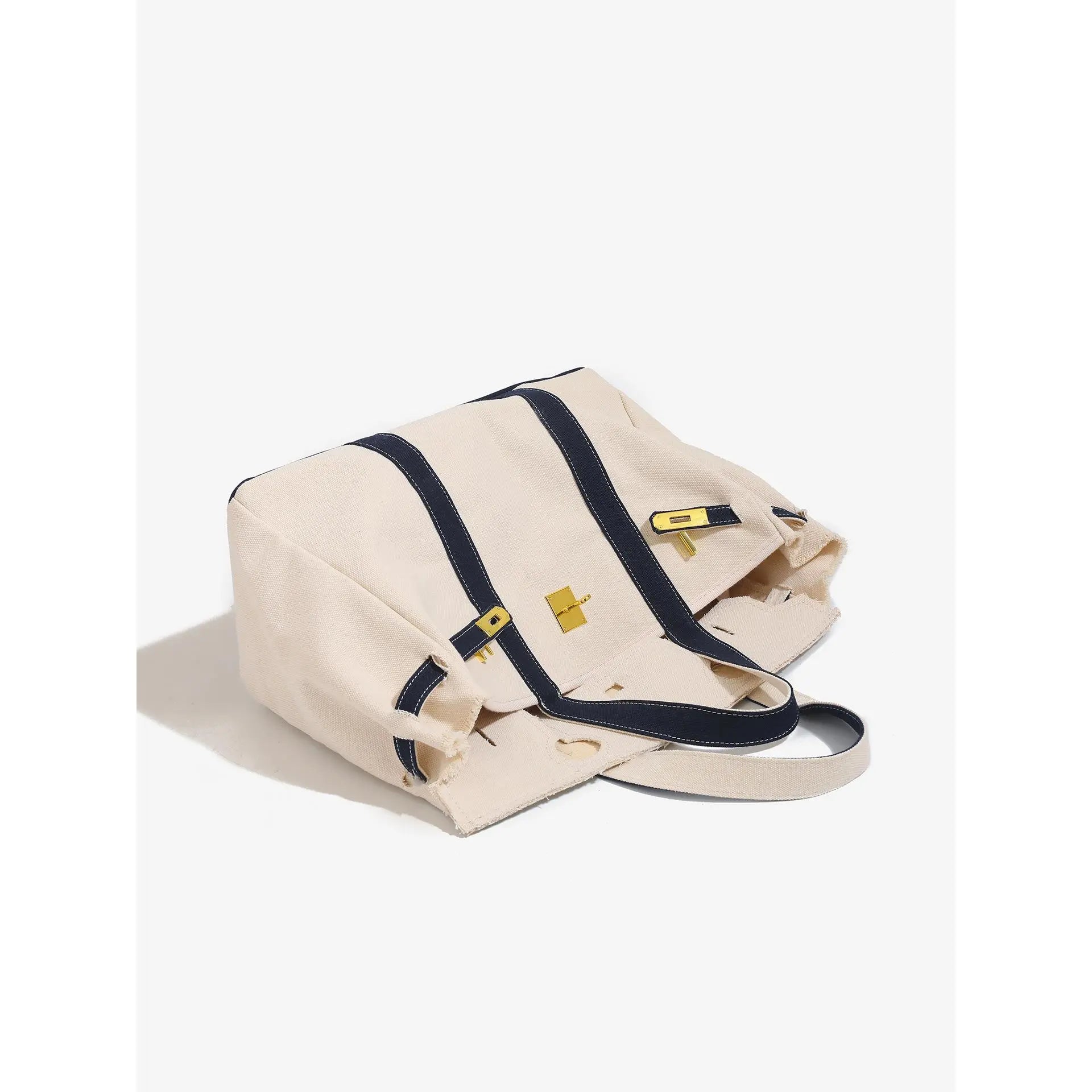 Lightweight Canvas Shoulder Bag