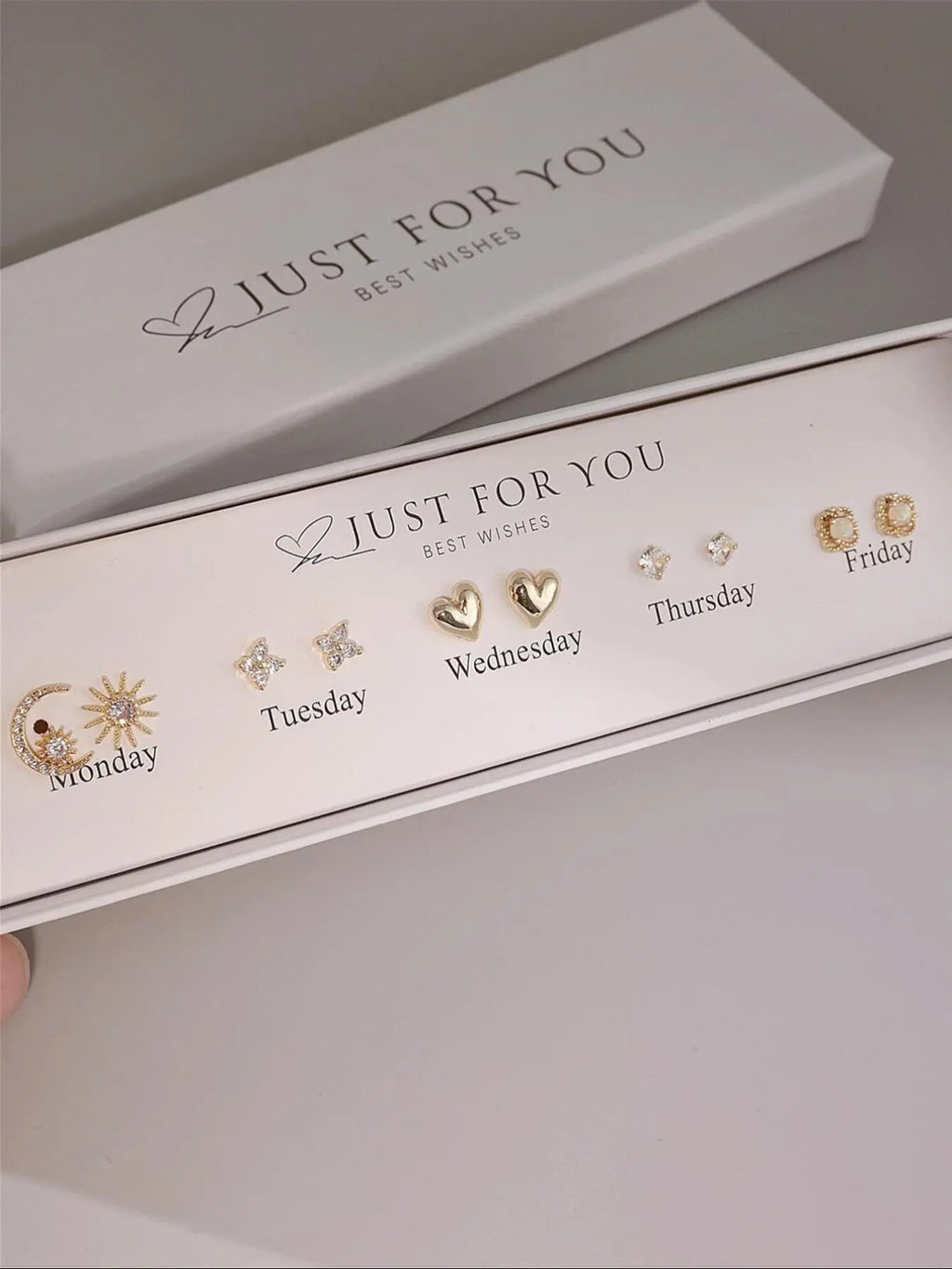 Zircon Inlaid Earrings Set