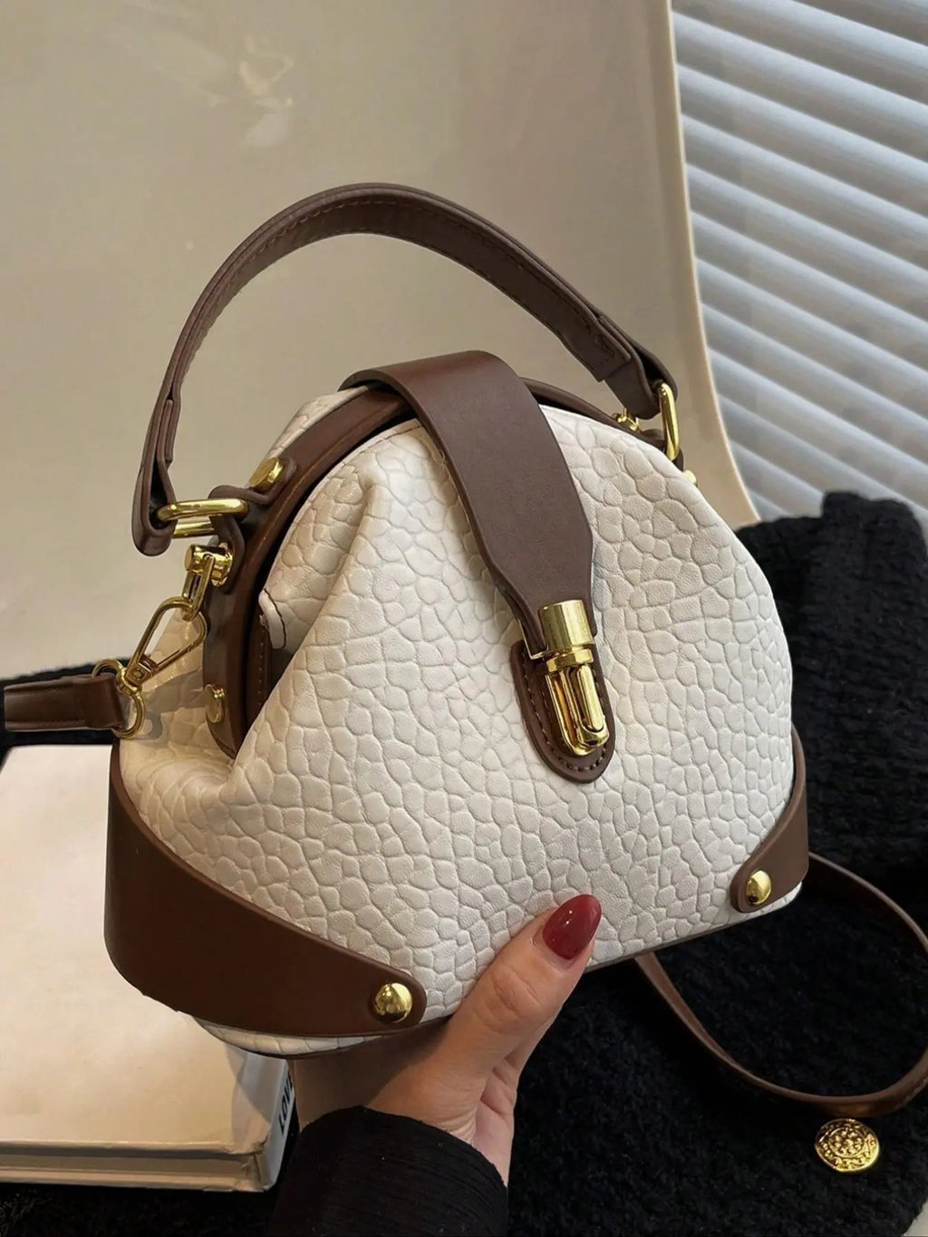 Elegant Colorblock Women's Handbag