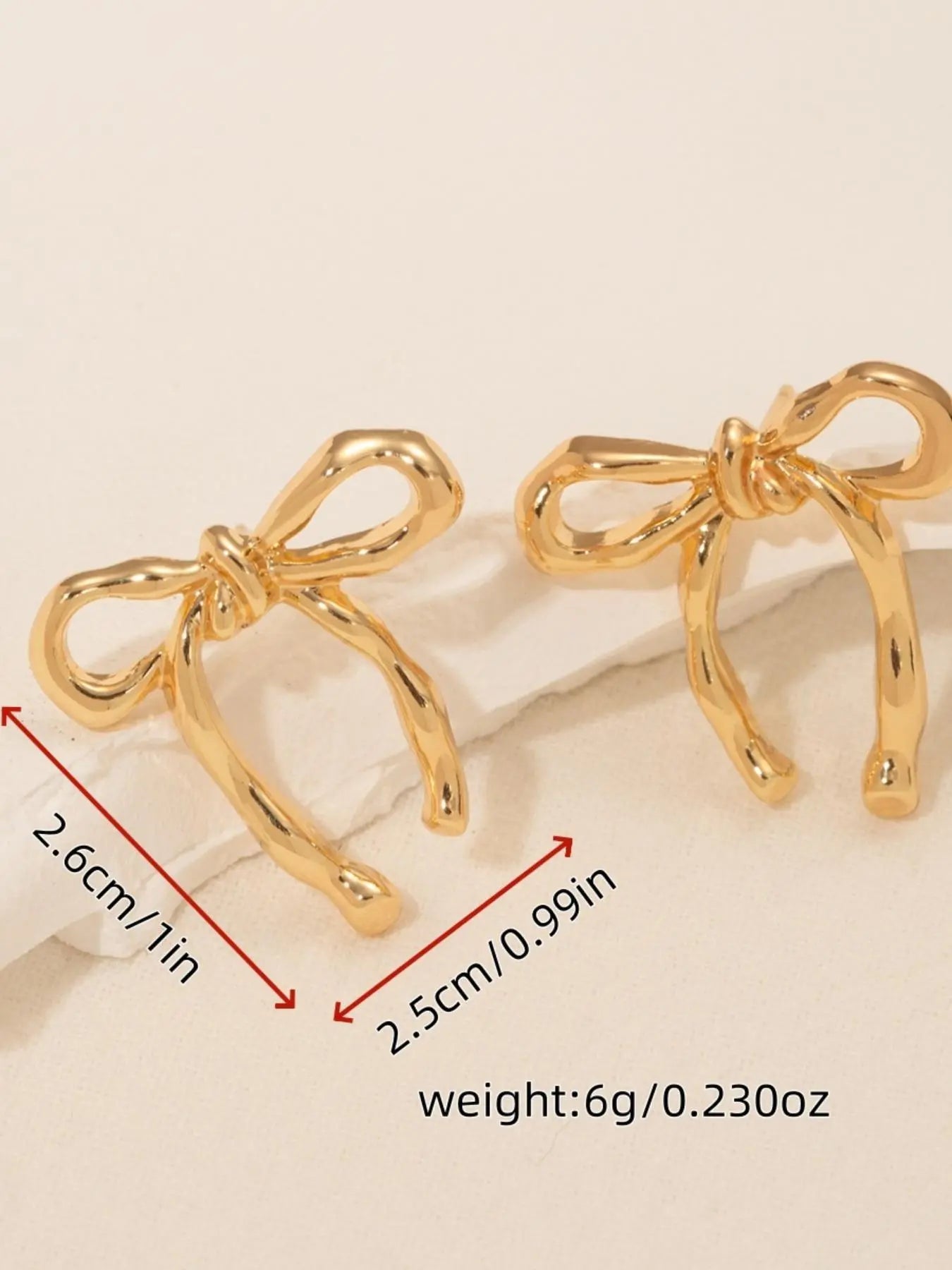 Elegant Bowknot Design Stud Earrings