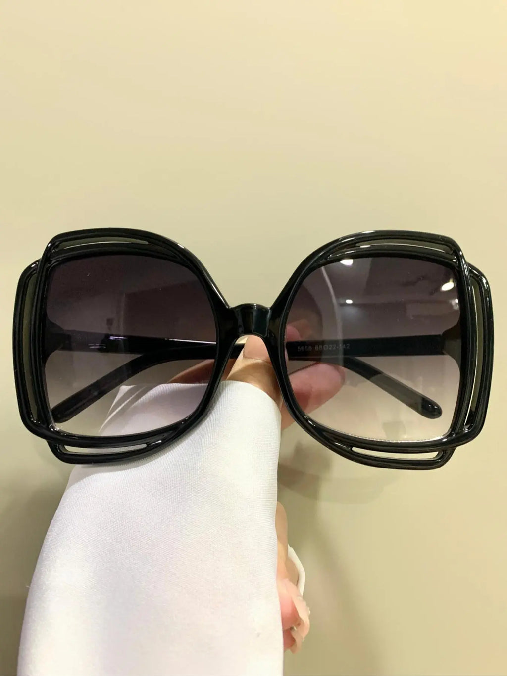 Trendy Unisex Large Frame Glasses
